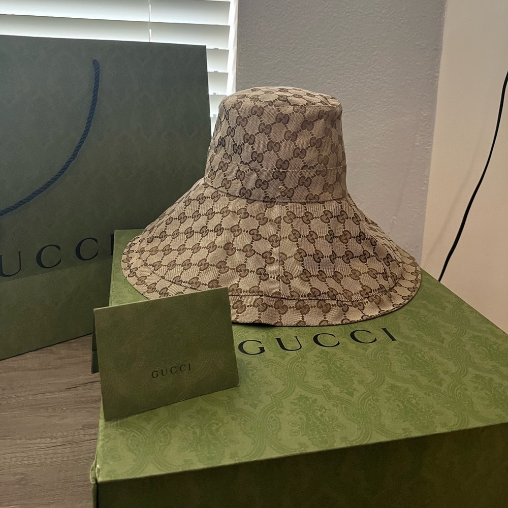 Gucci wide brim hat